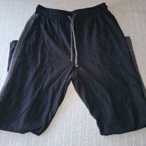 Cuddl Duds Men's Black and Gray Joggers